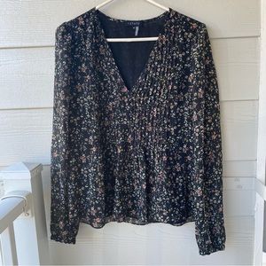 1. STATE V Neck Floral Blouse